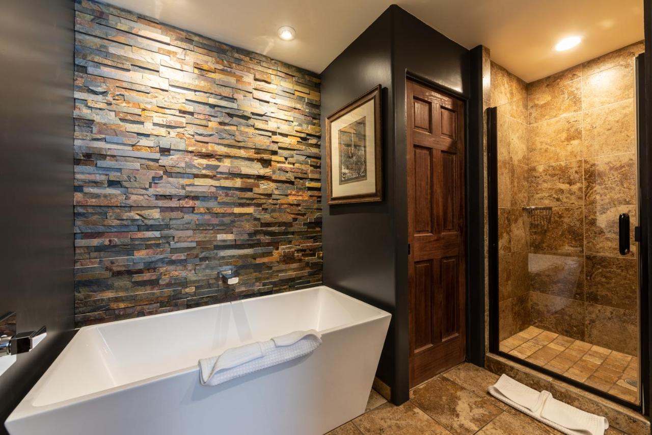 Superior One-Bedroom Suite,770176252:JPEG
